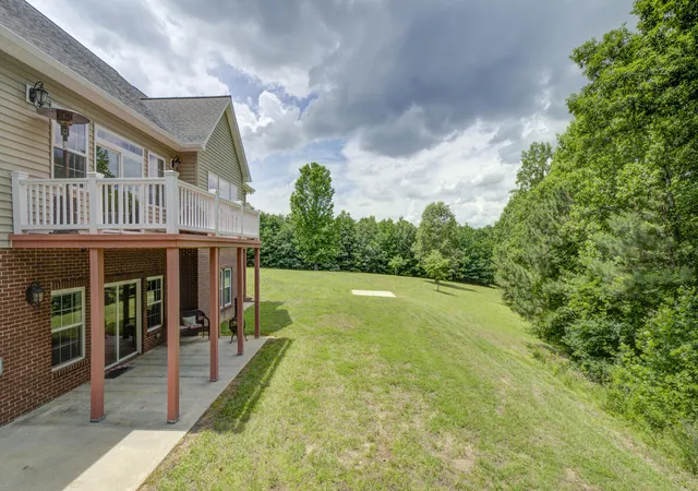 Homes for sale in New Concord, KY | 494 Beat Farmer Rd, New Concord, KY 42076 | MLS# 26015547