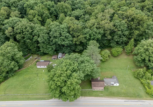 Photo 3 of Single family home for sale at 3570 State Hwy 60 E, Morehead, KY 40351 | MLS# 26013990 | Listing updated on 2026-06-16