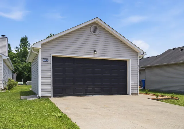 Photo 3 of Single family home for sale at 2161 Curtiswood Dr, Lexington, KY 40505 | MLS# 26014188 | Listing updated on 2026-06-29