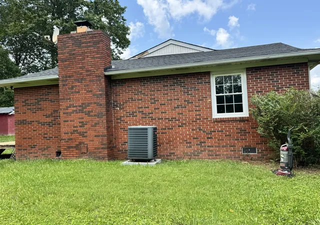 Photo 3 of Sale Pending at 656 Barton Ml Cutoff Rd, Corbin, KY 40701 | MLS# 26014283 | Listing updated on 2026-10-07