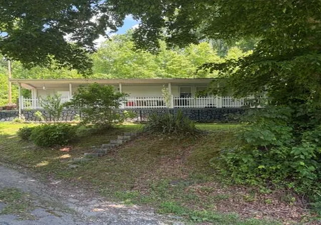 Homes for sale in London, KY | 270 Mcfadden Cemetery Rd, London, KY 40744 | MLS# 26014033