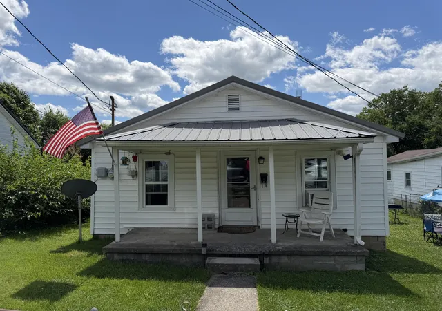 Homes for sale in Richmond, KY | 323 W Kentucky Ave, Richmond, KY 40475 | MLS# 26014142