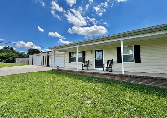 Homes for sale in Somerset, KY | 17 Northridge Dr, Somerset, KY 42503 | MLS# 26014166