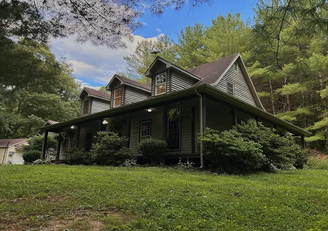 Homes for sale in Hillsboro, KY | 1858 Indian Creek Rd, Hillsboro, KY 41049 | MLS# 26014300