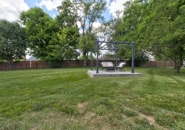 Homes for sale in Winchester, KY | 19 Fontaine Blvd, Winchester, KY 40391 | MLS# 26014243