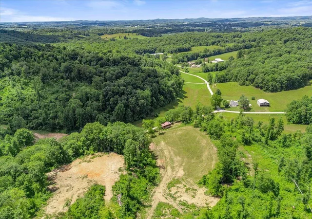 19th image of 520 Gregory Tuttle Rd, London, KY 40744 | MLS# 26014575