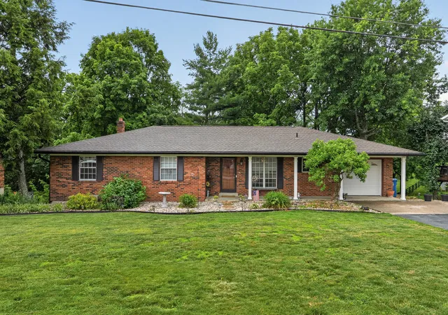 Homes for sale in Williamstown, KY | 210 Ridgelea Dr, Williamstown, KY 41097 | MLS# 26014140