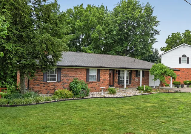 Homes for sale in Williamstown, KY | 210 Ridgelea Dr, Williamstown, KY 41097 | MLS# 26014140