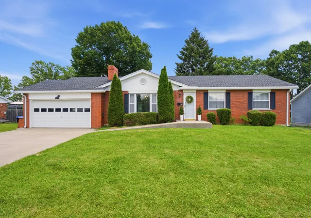 Homes for sale in Frankfort, KY | 207 Bellwood Ct, Frankfort, KY 40601 | MLS# 26014173