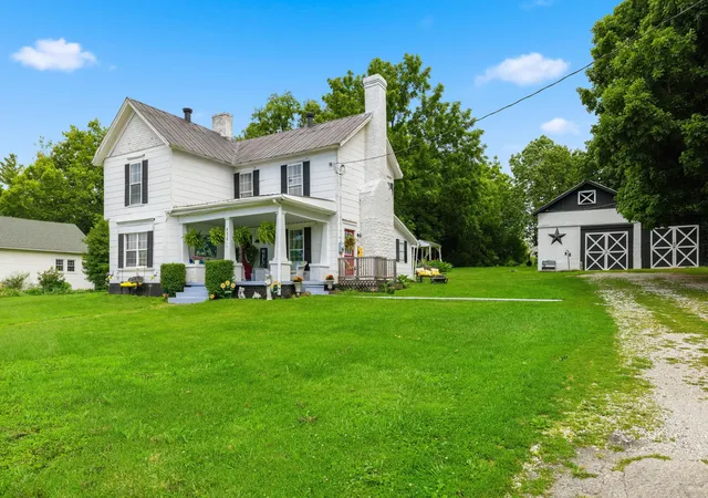 Homes for sale in Stanford, KY | 828 E Main St, Stanford, KY 40484 | MLS# 26014462
