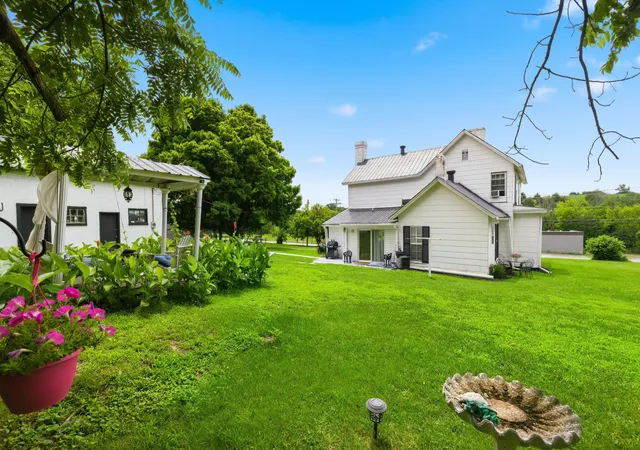 Homes for sale in Stanford, KY | 828 E Main St, Stanford, KY 40484 | MLS# 26014462