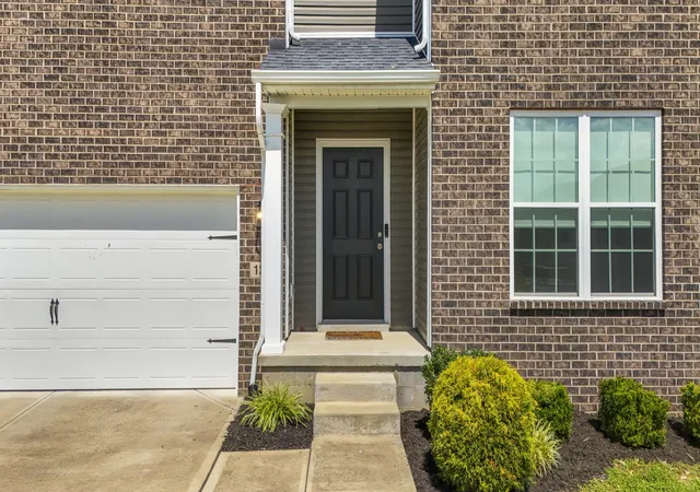 Homes for sale in Georgetown, KY | 127 Richwood Cir, Georgetown, KY 40324 | MLS# 26014092