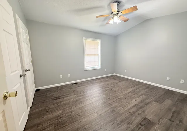Photo 3 of Single family home for sale at 195 E Jennings #0, Grand Rivers, KY 42045 | MLS# 26017530 | Listing updated on 2026-08-10
