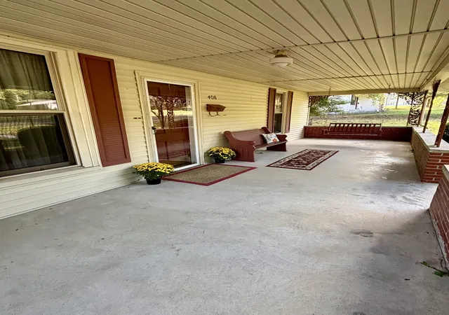 Homes for sale in Marion, KY | 408 W Bellville St, Marion, KY 42064 | MLS# 26014235