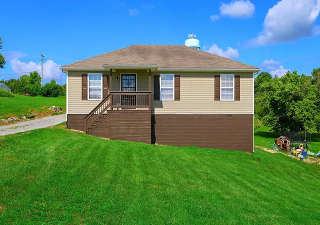 Homes for sale in Stanford, KY | 136 Rosemont St, Stanford, KY 40484 | MLS# 26014269