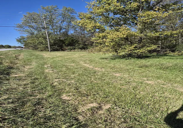 Homes for sale in Salvisa, KY | 5400 Louisville Rd, Salvisa, KY 40372 | MLS# 26014123