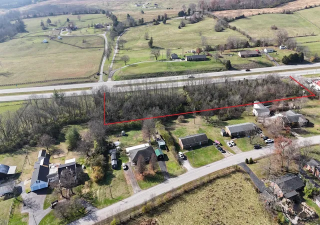 Homes for sale in Salvisa, KY | 5400 Louisville Rd, Salvisa, KY 40372 | MLS# 26014123