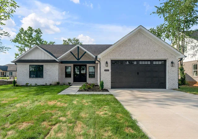2nd image of 221 Madison Ave, Nicholasville, KY 40356 | MLS# 26014156