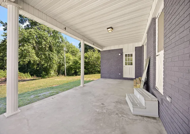 Homes for sale in Russell Springs, KY | 288 Jones Dr, Russell Springs, KY 42642 | MLS# 26014148