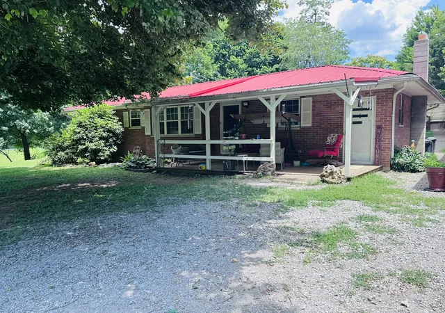 Homes for sale in Stanford, KY | 6330 Us Hwy 27 S, Stanford, KY 40484 | MLS# 26014272
