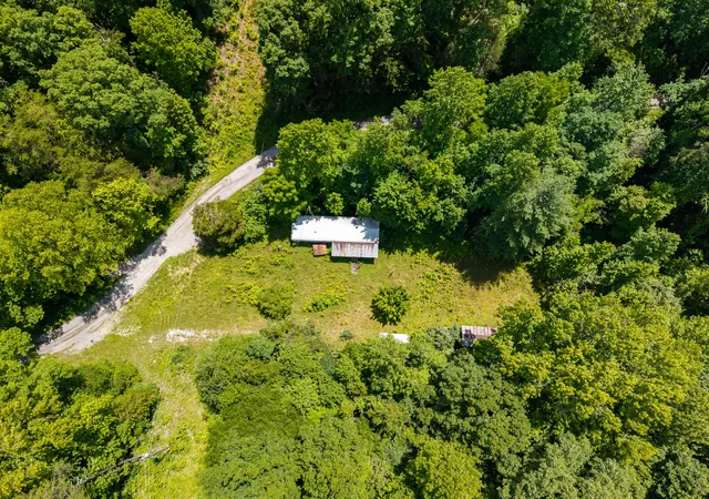 Photo 3 of Single family home for sale at 287 Mounce Rd, Somerset, KY 42501 | MLS# 26014270 | Listing updated on 2026-07-29