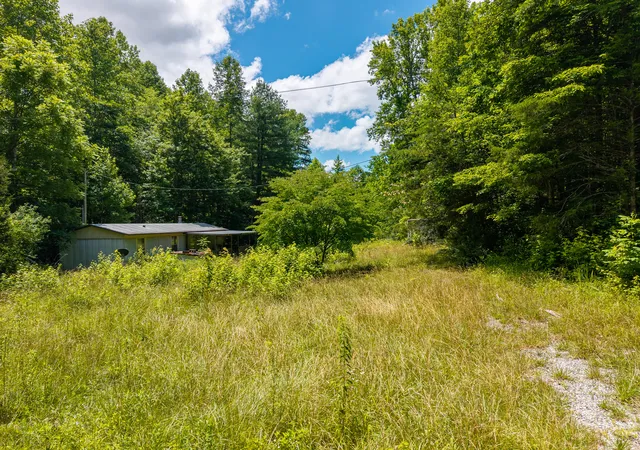 Photo 4 of Single family home for sale at 287 Mounce Rd, Somerset, KY 42501 | MLS# 26014270 | Listing updated on 2026-07-29