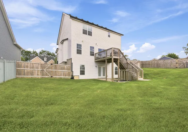 Homes for sale in Georgetown, KY | 105 Brittany Ln, Georgetown, KY 40324 | MLS# 26017391