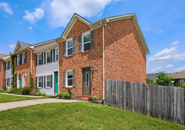 Homes for sale in Nicholasville, KY | 123 Heritage Dr, Nicholasville, KY 40356 | MLS# 26014212