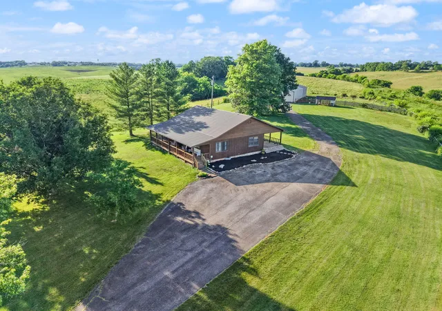 Homes for sale in Mt Sterling, KY | 2371 Howards Mill Rd, Mt Sterling, KY 40353 | MLS# 26014167