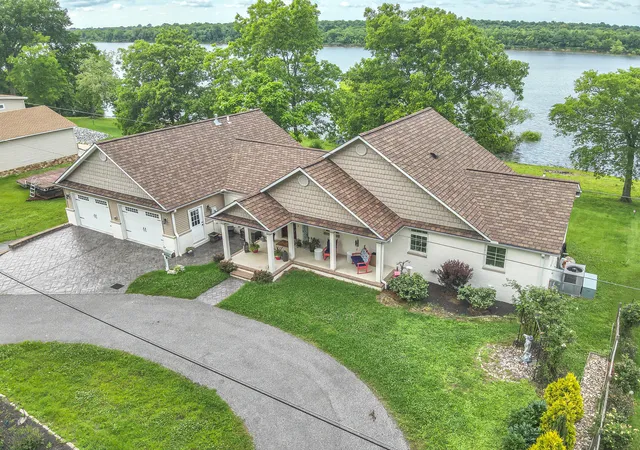 1st image of 1255 Stiles Landing, Paducah, KY 42003 | MLS# 26017278