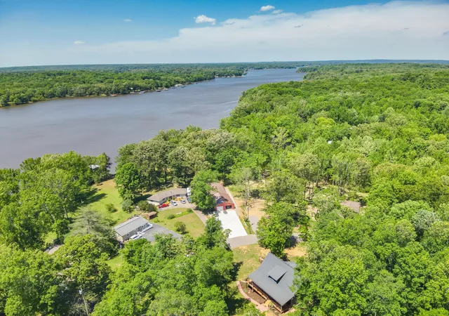 Homes for sale in Benton, KY | 629 Serenity Shores Rd, Benton, KY 42025 | MLS# 26016719