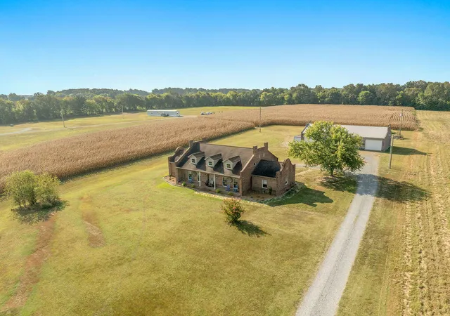 Homes for sale in Murray, KY | 363 Grant Rd, Murray, KY 42071 | MLS# 26017217