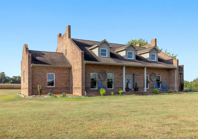 Homes for sale in Murray, KY | 363 Grant Rd, Murray, KY 42071 | MLS# 26017217