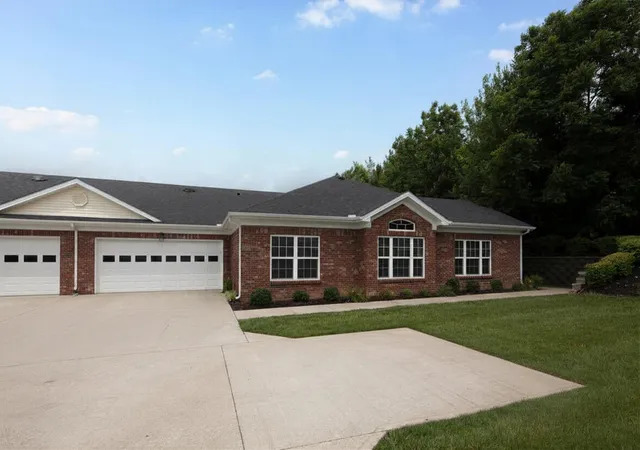 2nd image of 152 Christal Dr, Georgetown, KY 40324 | MLS# 26014361