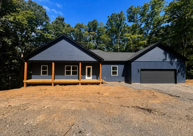 Photo 3 of Single family home for sale at 70 Deerfield Ct, Cadiz, KY 42211 | MLS# 26015647 | Listing updated on 2026-09-14
