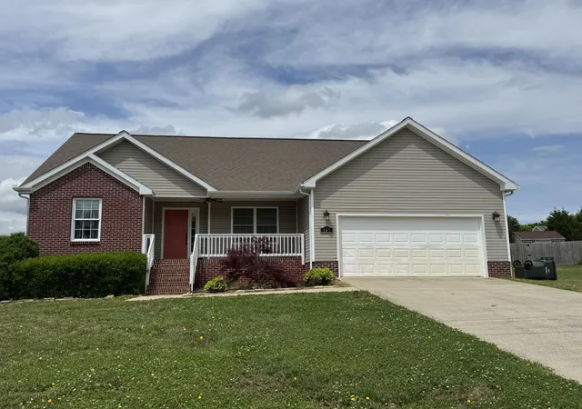 Photo 1 of Single family home for sale at 147 Daven Dr, Hopkinsville, KY 42240 | MLS# 26014240 | Listing updated on 2026-06-18