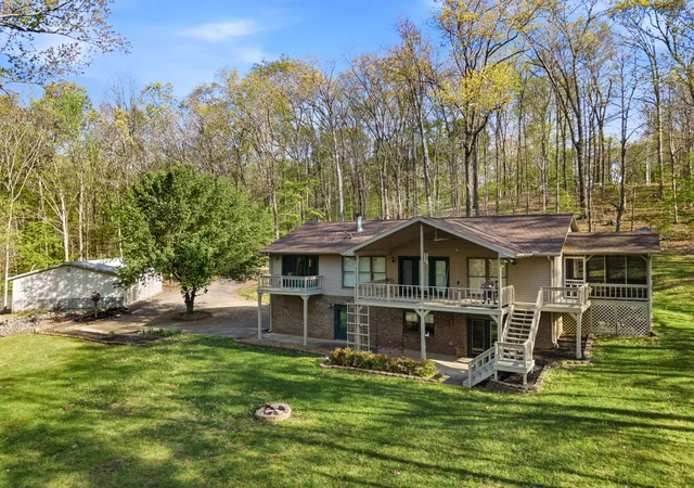 Homes for sale in Eddyville, KY | 168 Gallant Rd, Eddyville, KY 42038 | MLS# 26017131