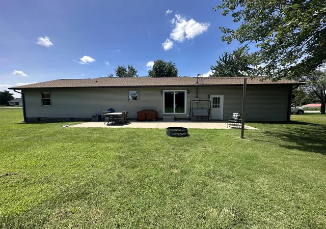Homes for sale in Princeton, KY | 3350 Ky-293, Princeton, KY 42445 | MLS# 26014407
