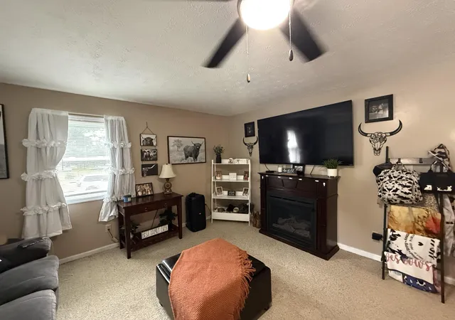 Homes for sale in Berea, KY | 1241 Flat Gap Rd, Berea, KY 40403 | MLS# 26014274