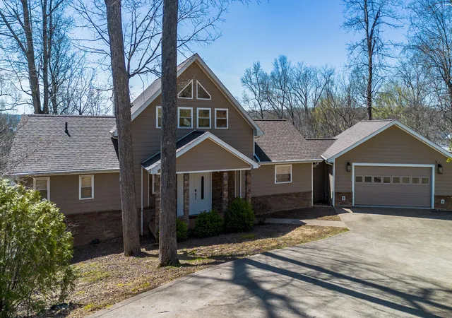 Homes for sale in Eddyville, KY | 171 Chelsea Rd, Eddyville, KY 42038 | MLS# 26014960