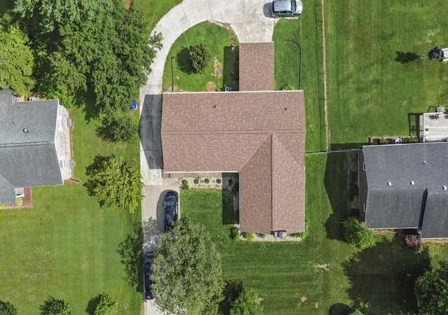Photo 3 of Multi family home for sale at 208 Auburn Ave, Somerset, KY 42501 | MLS# 26014349 | Listing updated on 2026-08-30