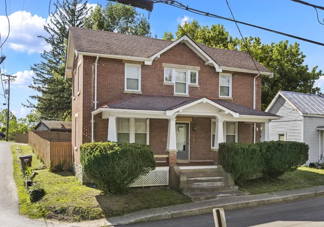 Photo 3 of Single family home for sale at 302 College St, Sadieville, KY 40370 | MLS# 26014276 | Listing updated on 2026-08-03