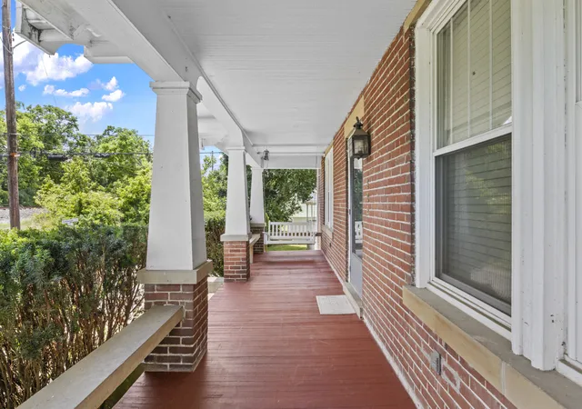Photo 4 of Single family home for sale at 302 College St, Sadieville, KY 40370 | MLS# 26014276 | Listing updated on 2026-08-03