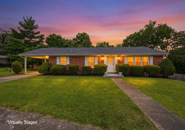 Homes for sale in Cynthiana, KY | 102 Oxley Ave, Cynthiana, KY 41031 | MLS# 26014288