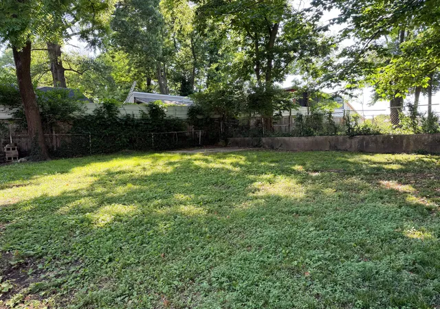 Homes for sale in Lexington, KY | 520 Pemberton St, Lexington, KY 40508 | MLS# 26014304