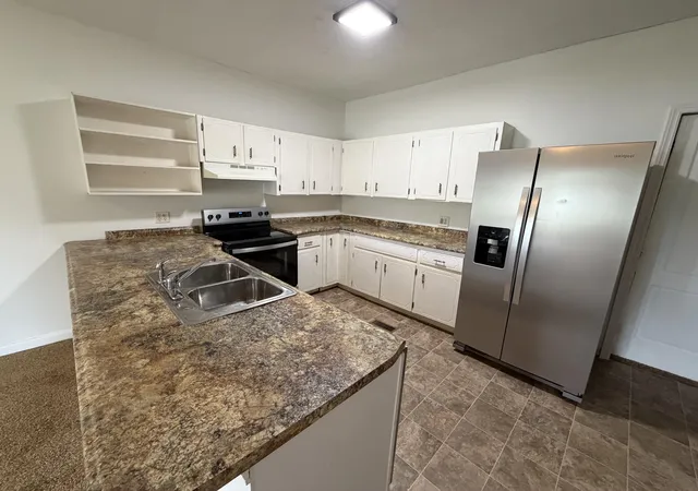 Photo 4 of Single family home for sale at 602 Caldwell St, Corbin, KY 40701 | MLS# 26014713 | Listing updated on 2026-06-25