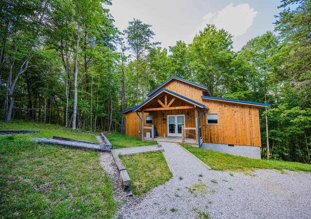 Homes for sale in Campton, KY | 168 Eagle Ridge Rd, Campton, KY 41301 | MLS# 26014322