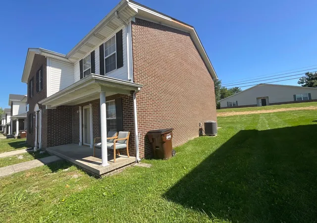 Homes for sale in Richmond, KY | 1045 Merrick Dr, Richmond, KY 40475 | MLS# 26014321