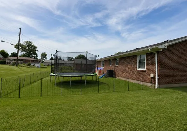 Homes for sale in Lancaster, KY | 106 Pin Oak Dr, Lancaster, KY 40444 | MLS# 26014367