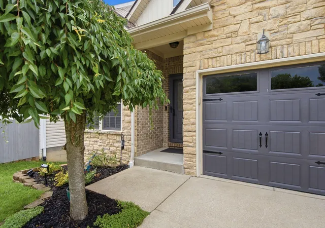 Photo 2 of Single family home for sale at 3349 Hibernia Pass, Lexington, KY 40509 | MLS# 26014517 | Listing updated on 2026-09-13
